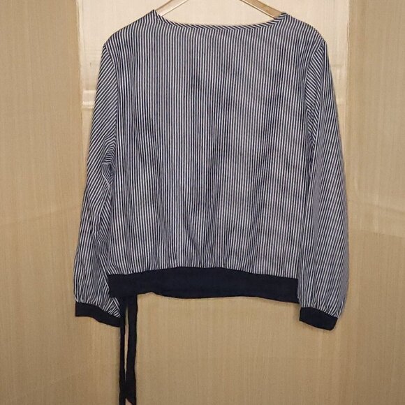 Shein Curve Womens Blue White Stripe Silky Blouse 3XL - Picture 2 of 6